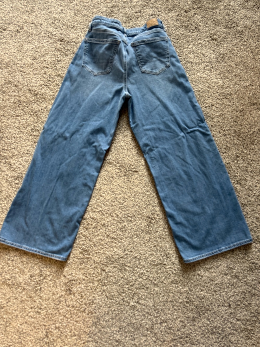 American Eagle super high rise Wide Leg - Picture 2 of 2